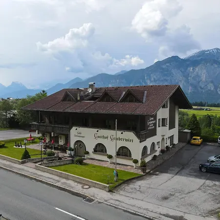 Alpenflair Mit Balkon - Inkl Parkplatz #2 アパート