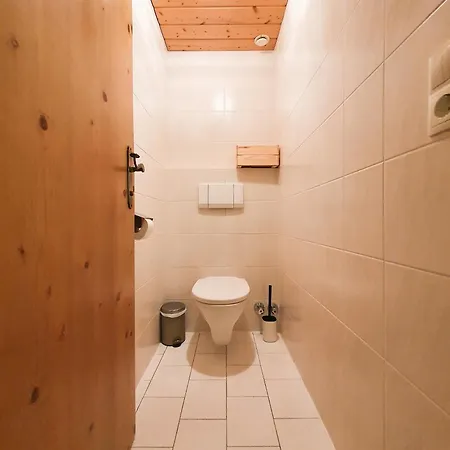 Alpenflair Mit Balkon - Inkl Parkplatz #2 Ίνσμπρουκ